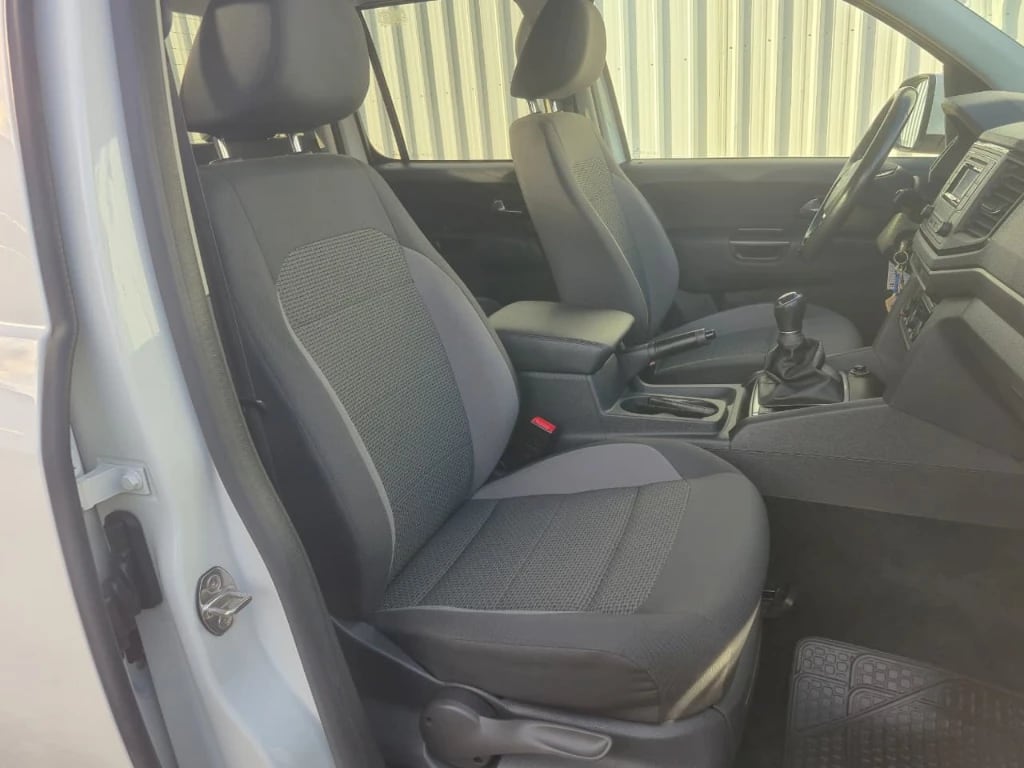 Volkswagen Amarok Dcab Tdi 4x4 Trendline 2.0 año 2023