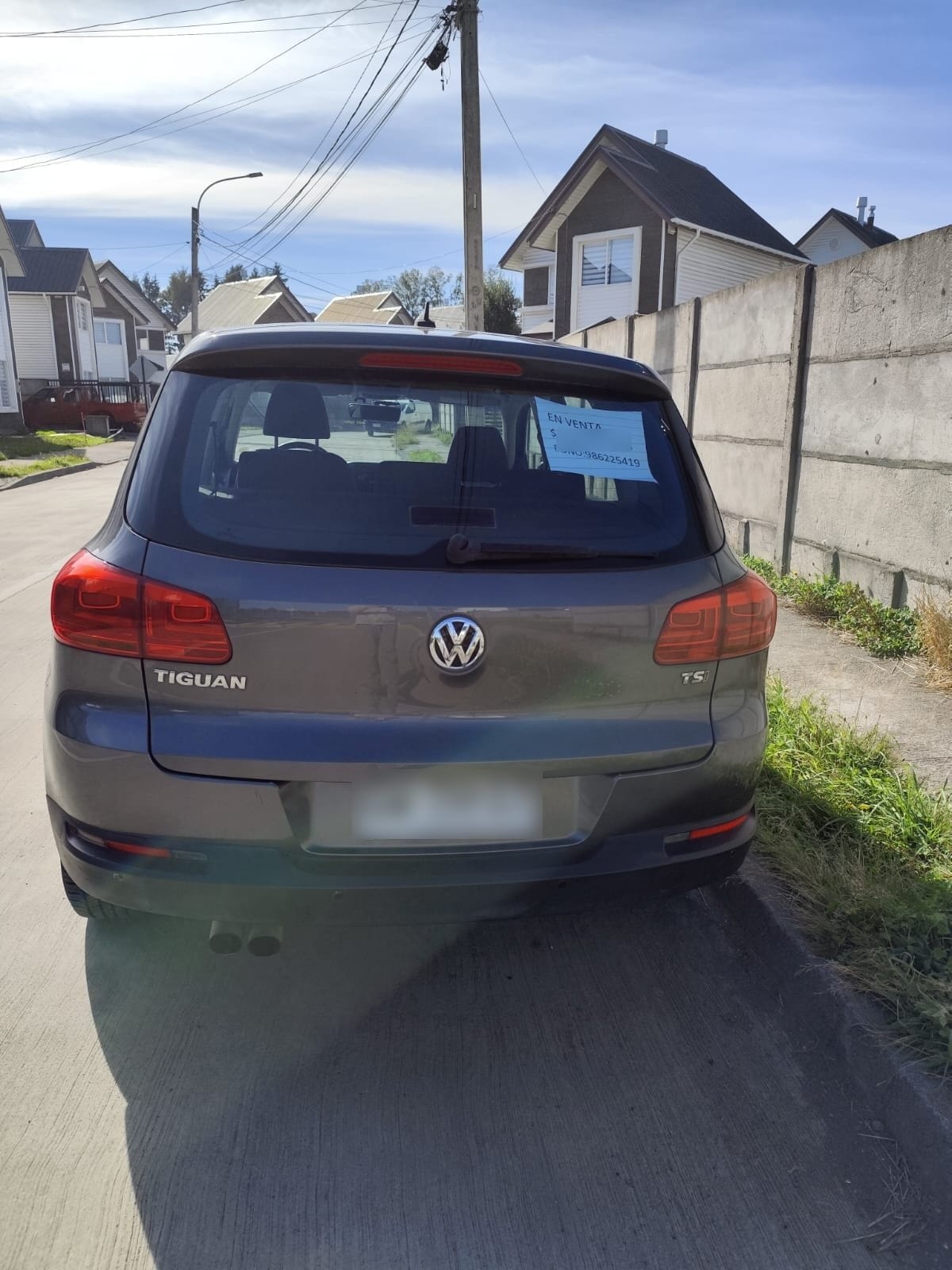 VOLKSWAGEN TIGUAN 1.4 Fl Comf. Tsi 4x2 Mt año 2015