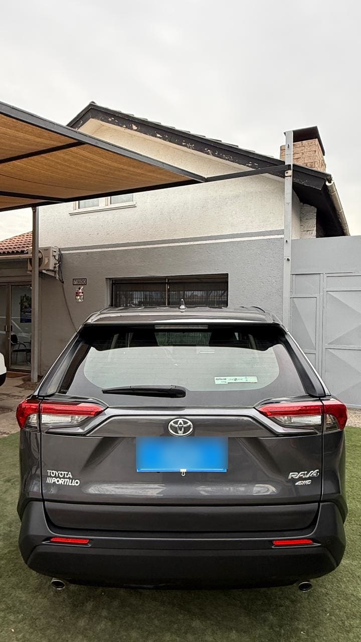Toyota Rav4 2.0 Le 4x4 Mt 5p. año 2022