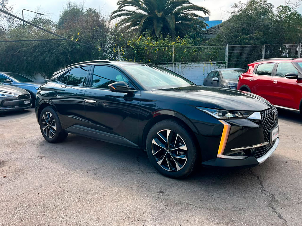 DS Automobiles Ds 4 Cross Bluehdi 1.5 Aut año 2023