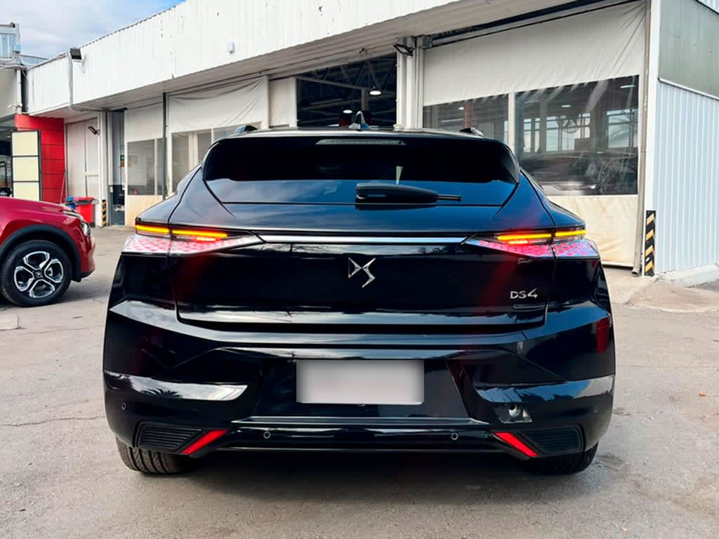 DS Automobiles Ds 4 Cross Bluehdi 1.5 Aut año 2023