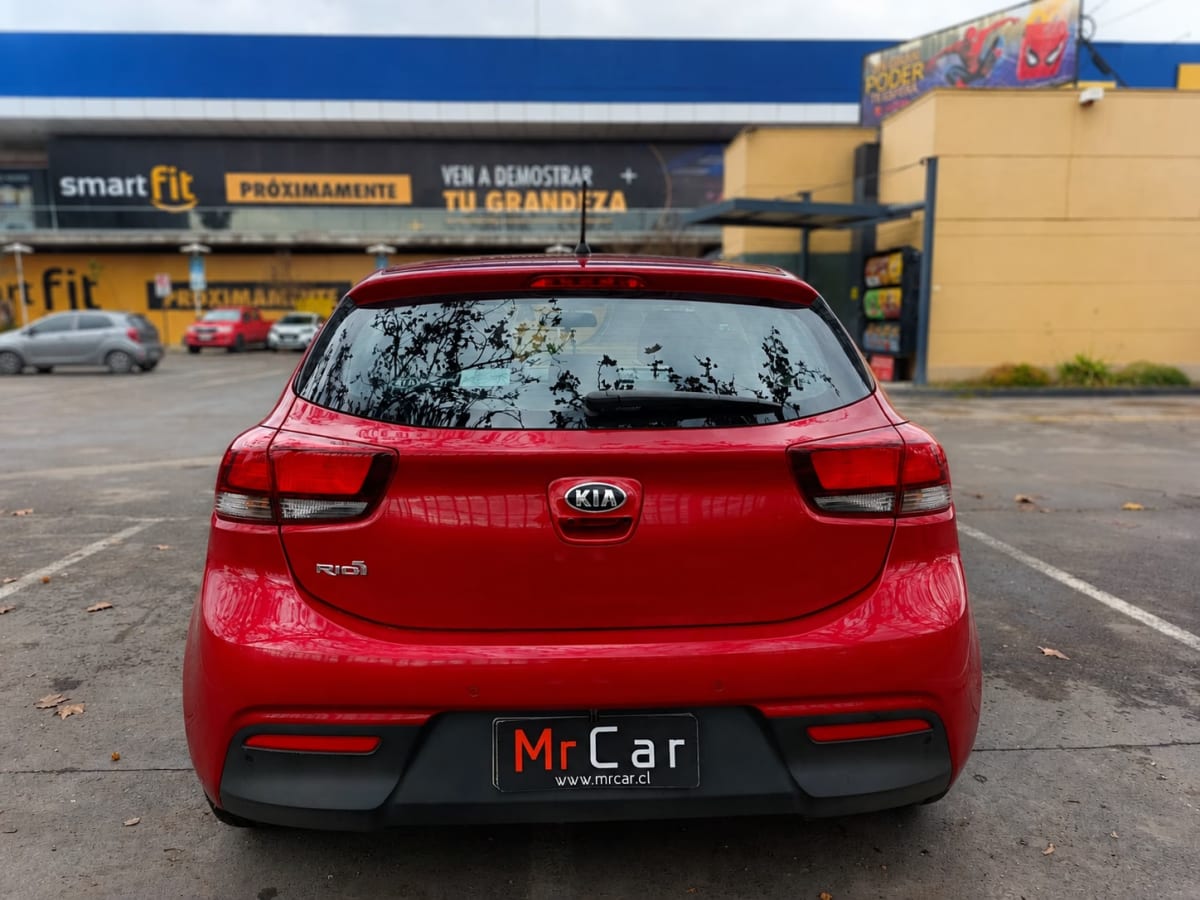 Kia Rio 5 Ex año 2019