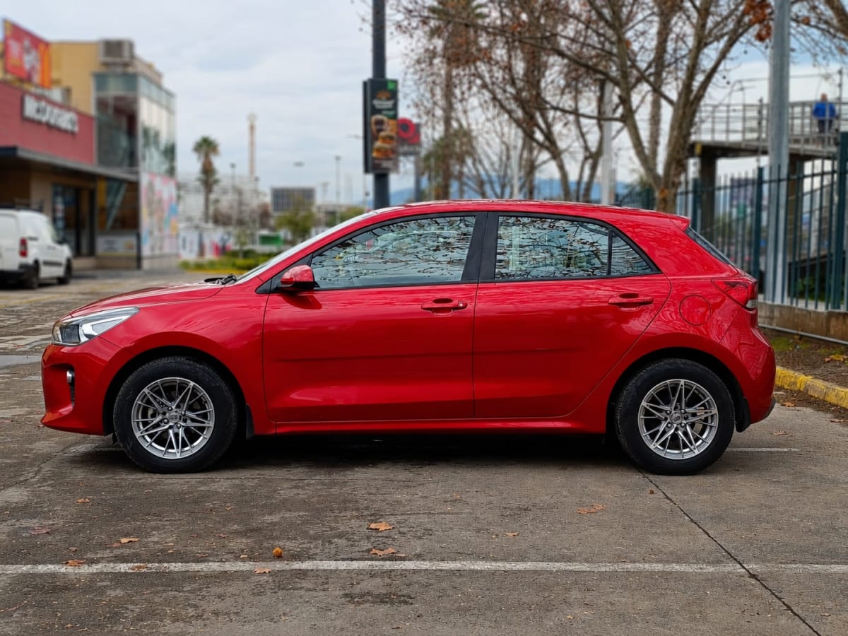 Kia Rio 5 Ex año 2019