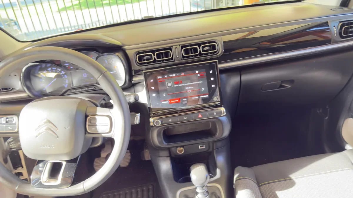 CITROEN C-3 1.5 Aircross Bluehdi 100 S&s Live Mt Diesel año 2024