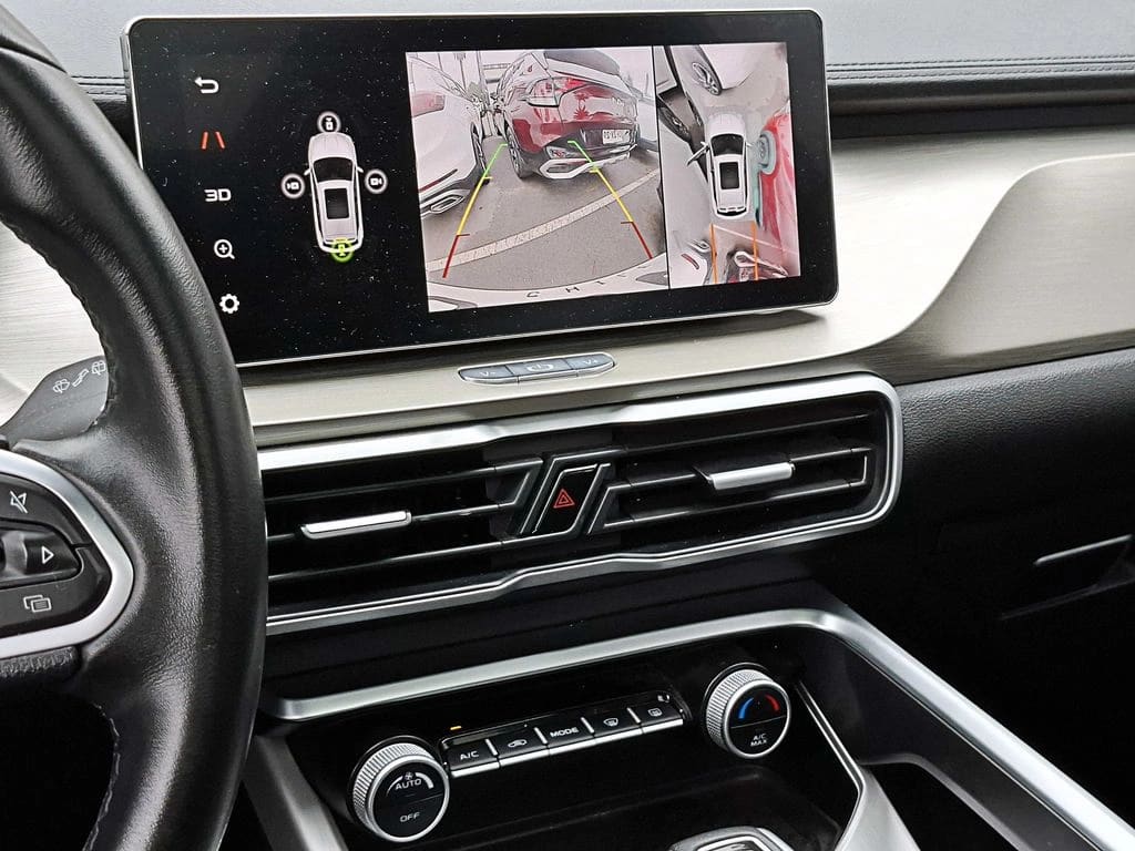 Geely Coolray 1.5 Comfort 4x2 At 5p año 2023