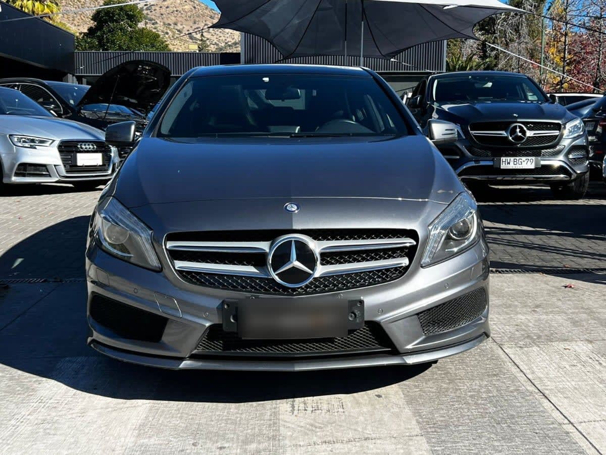 Mercedes-Benz A200 Blueefficiency 1.6 Mt año 2014