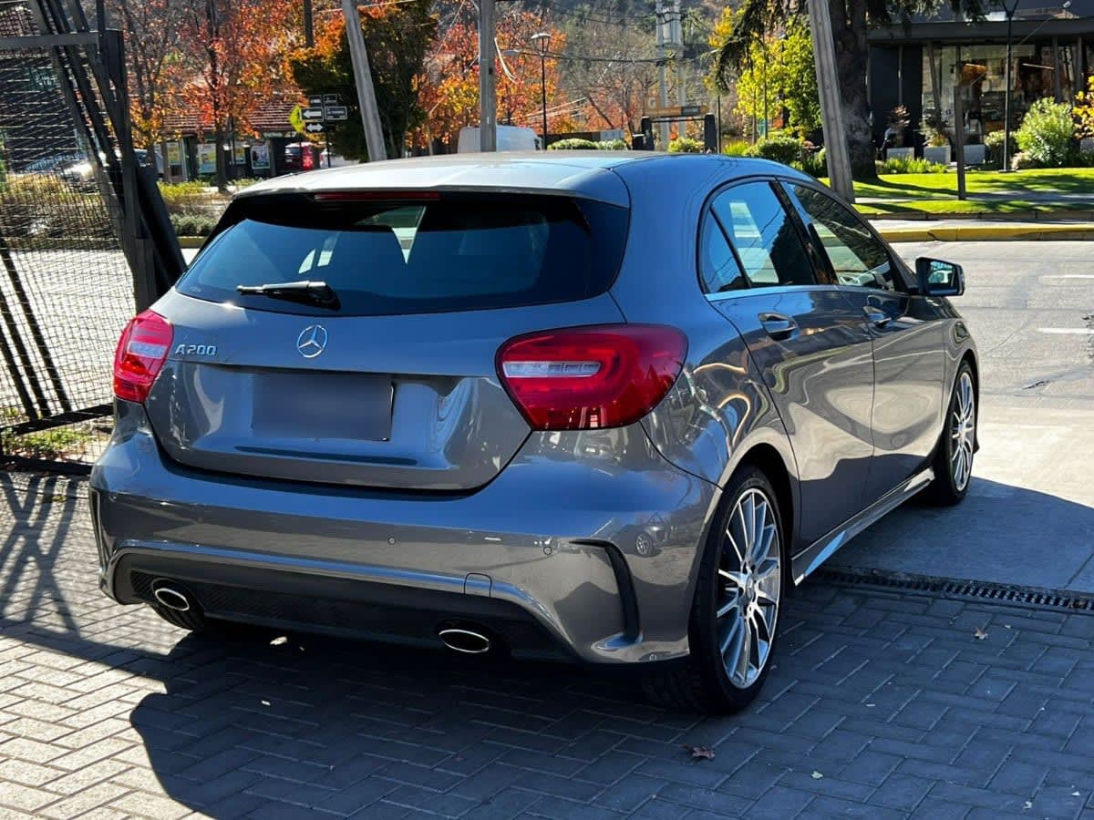 Mercedes-Benz A200 Blueefficiency 1.6 Mt año 2014