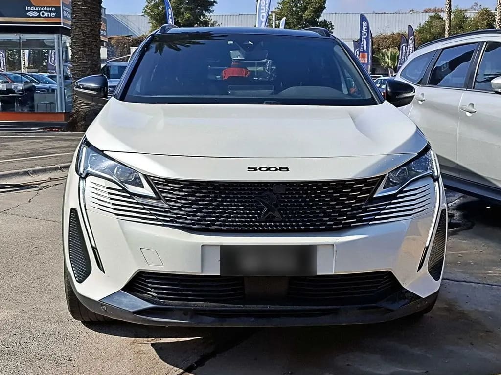 Peugeot 5008 1.6 Allure At año 2024
