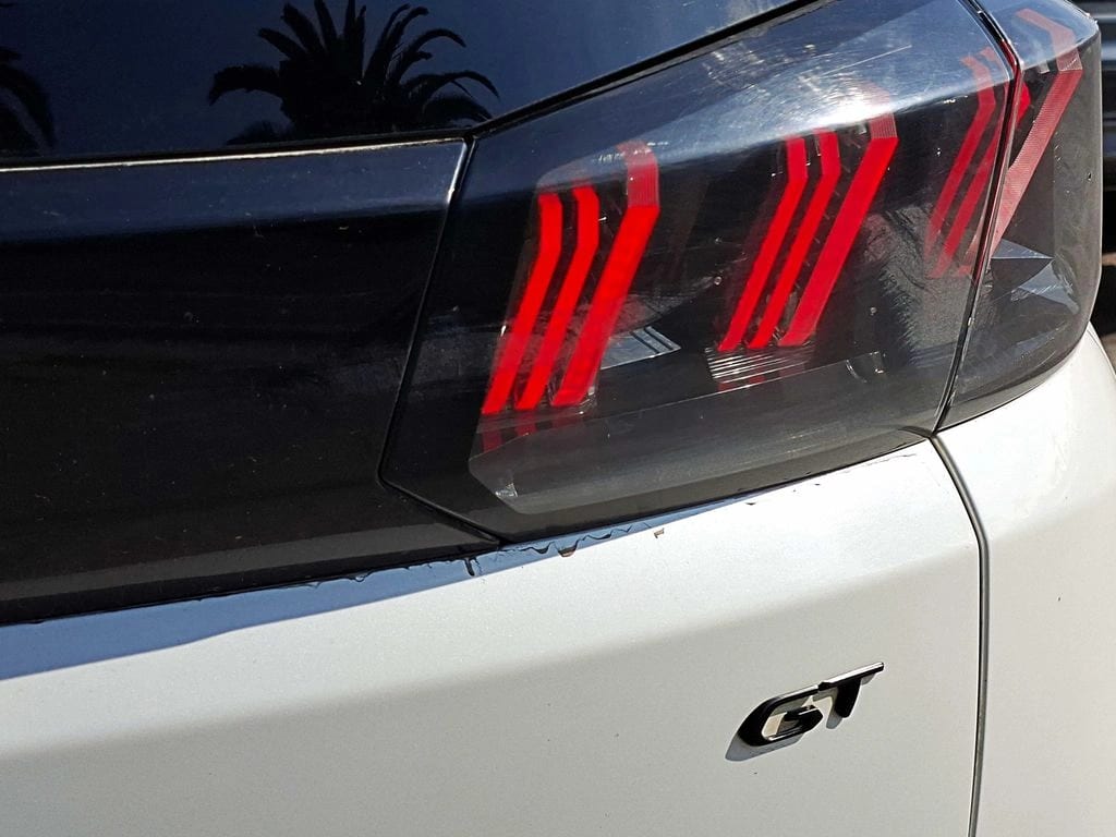 Peugeot 5008 1.6 Allure At año 2024