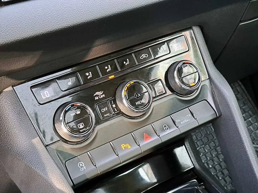 Skoda Karoq 1.4 Tsi Ambition At año 2024