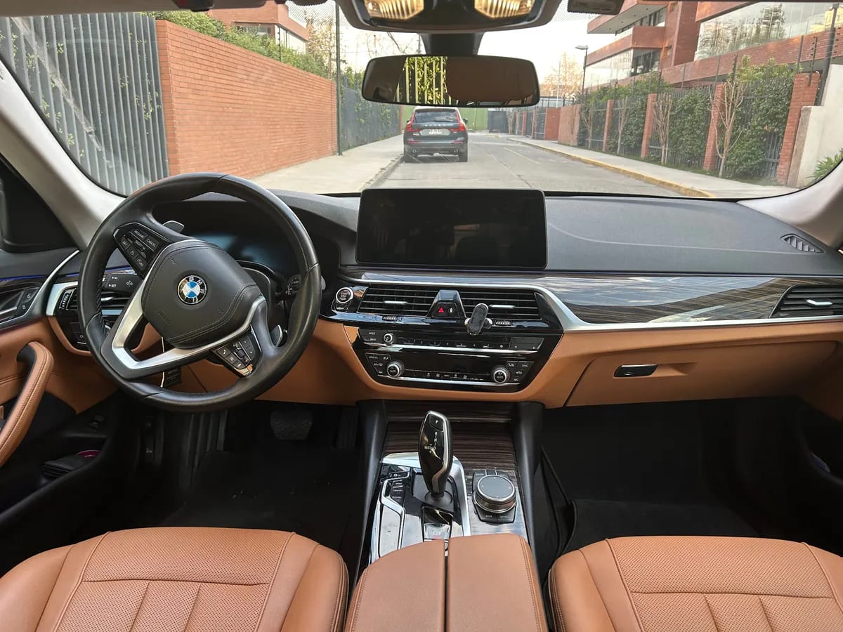 BMW 520 2.0 Heritage Lci At año 2023