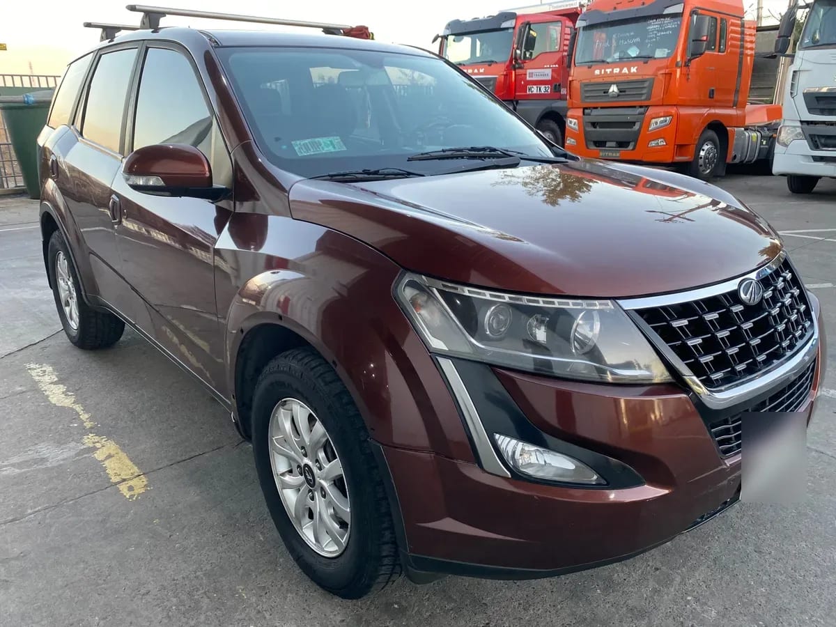 MAHINDRA XUV500 2.2 Fl Gas At Base At 4x2 Diesel año 2020