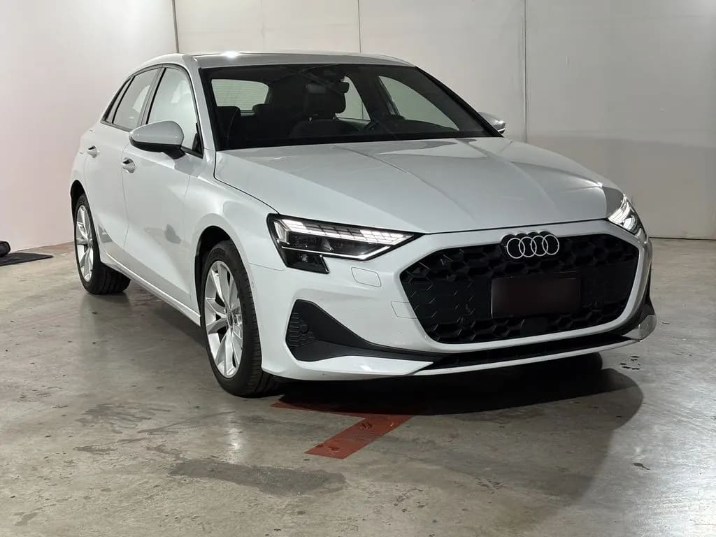 Audi A3 1.4 Tfsi 35 Sportback 4x2 At 5p año 2025