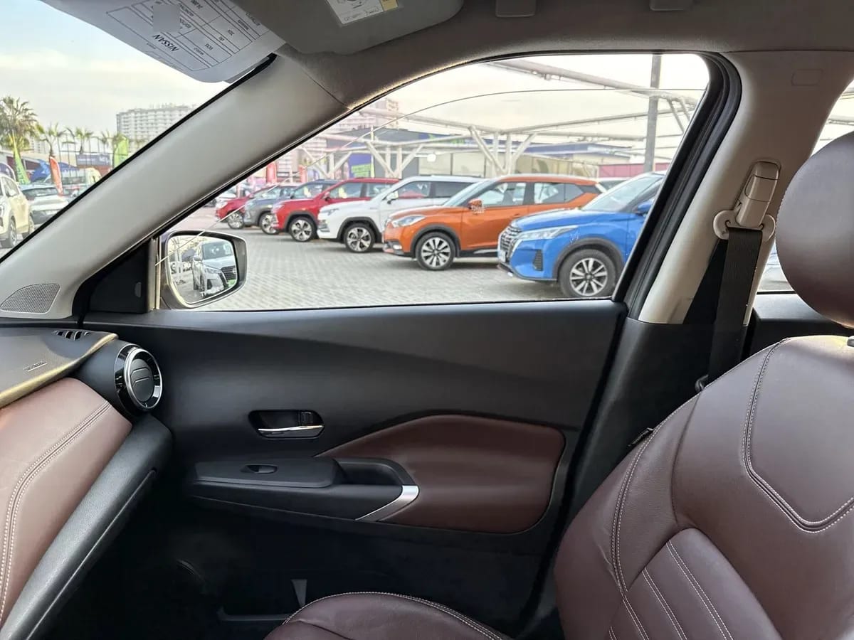 Nissan Kicks 1.6 Exclusive Rock Edition 4x2 Cvt At 5p año 2024
