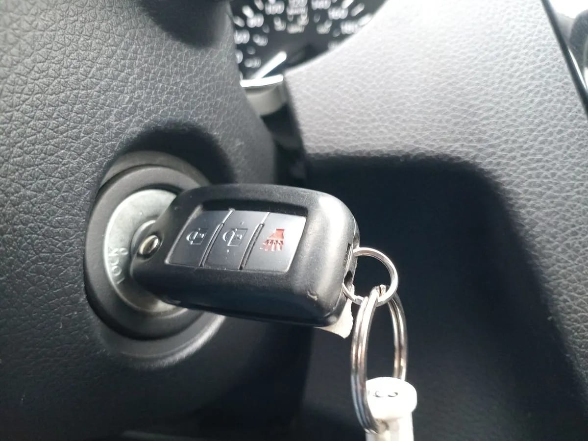 Nissan X-Trail 2.5 Sense Mc 4x2 Cvt At 5p año 2022