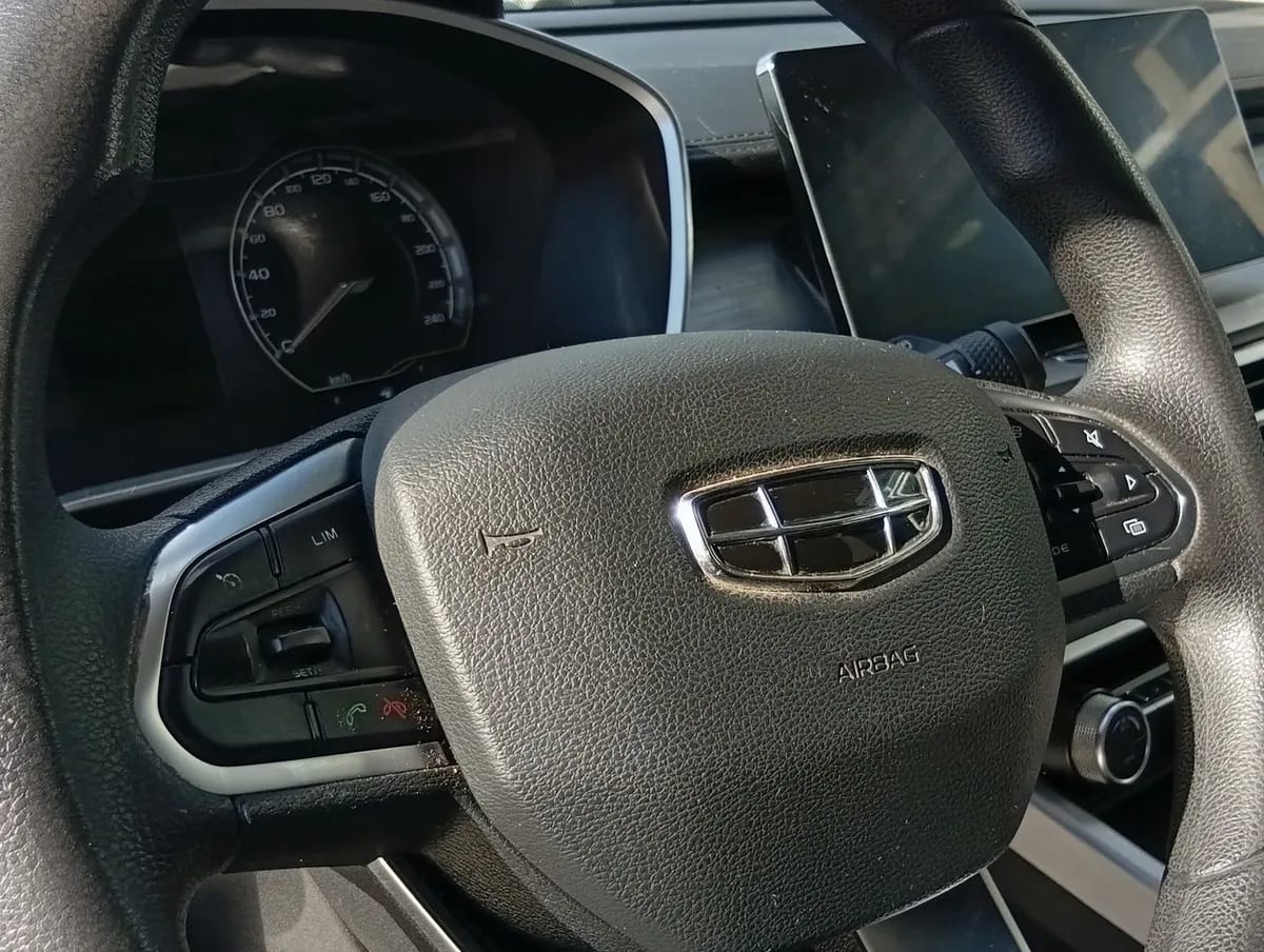Geely Coolray 1.5 Comfort 4x2 At 5p año 2022