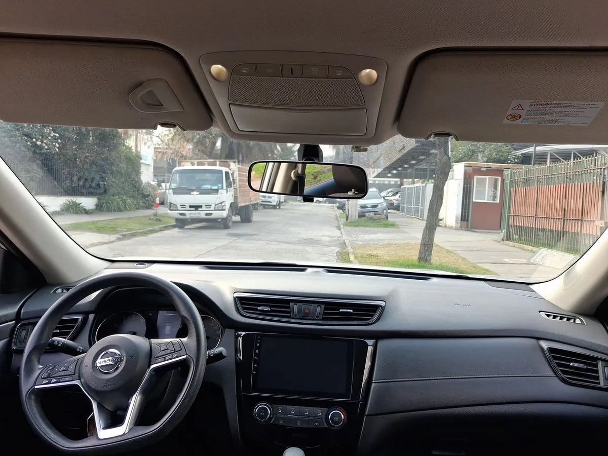 Nissan X-Trail 2.5 Sense 4x2 2row Cvt At 5p año 2019