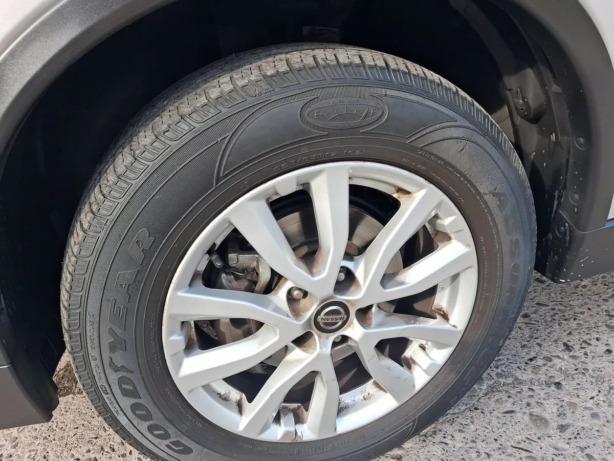 Nissan X-Trail 2.5 Sense 4x2 2row Cvt At 5p año 2019