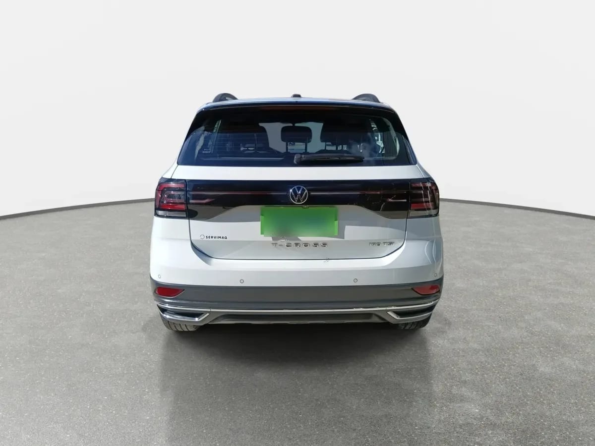 Volkswagen T-Cross 1.0 Tsi Comfortline 4x2 Mt5 5p año 2023
