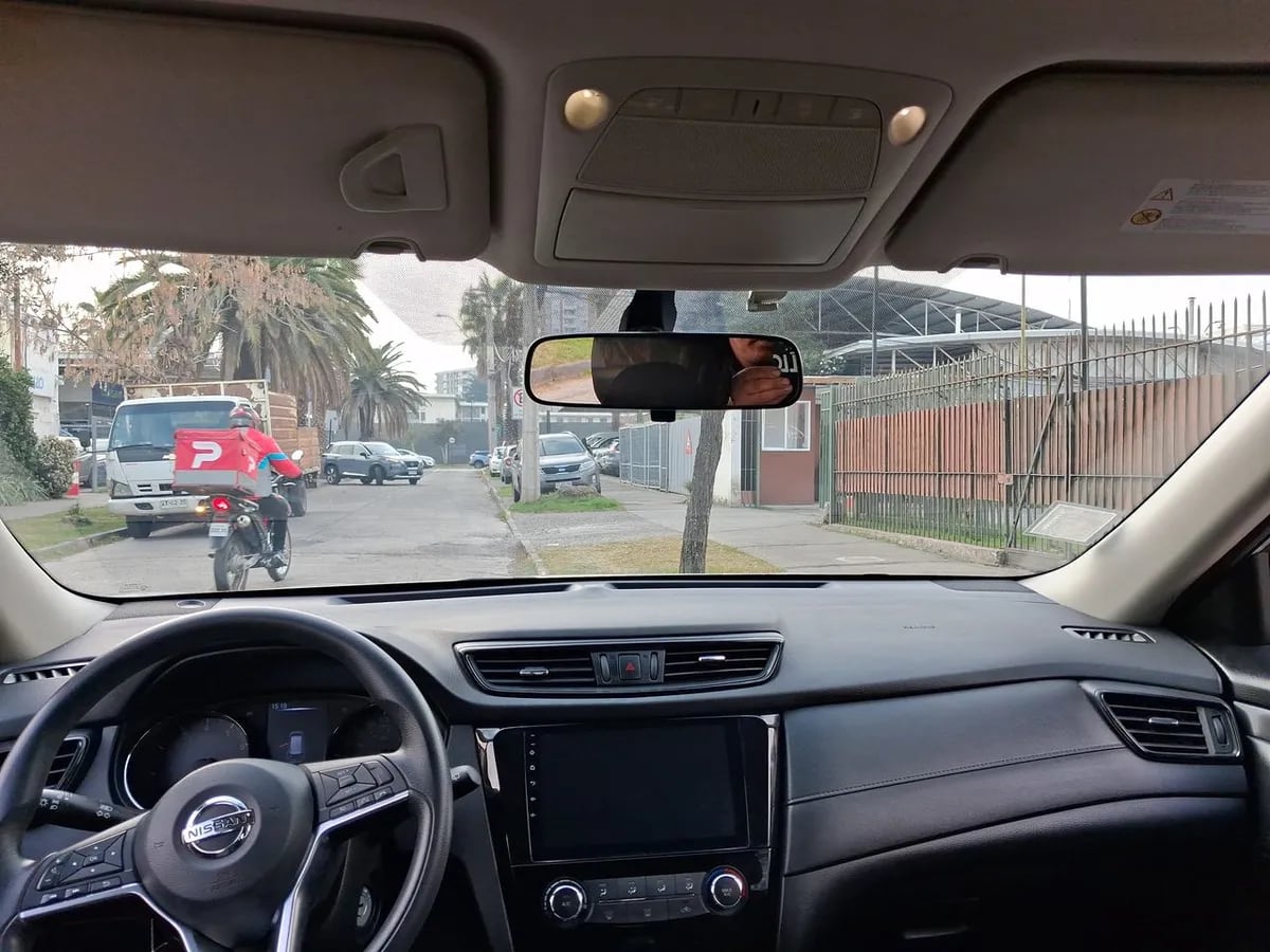 Nissan X-Trail 2.5 Sense 4x2 2row Cvt At 5p año 2019