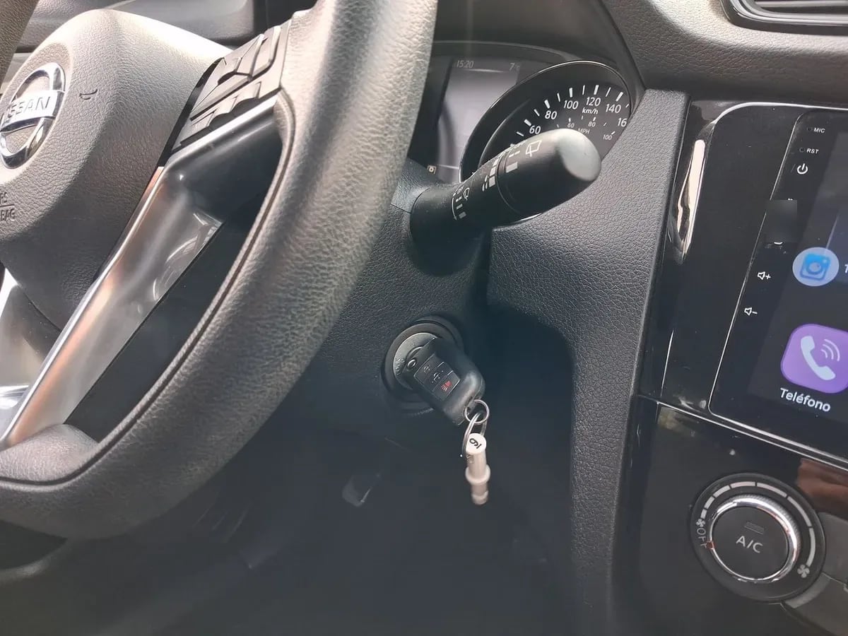 Nissan X-Trail 2.5 Sense 4x2 2row Cvt At 5p año 2019