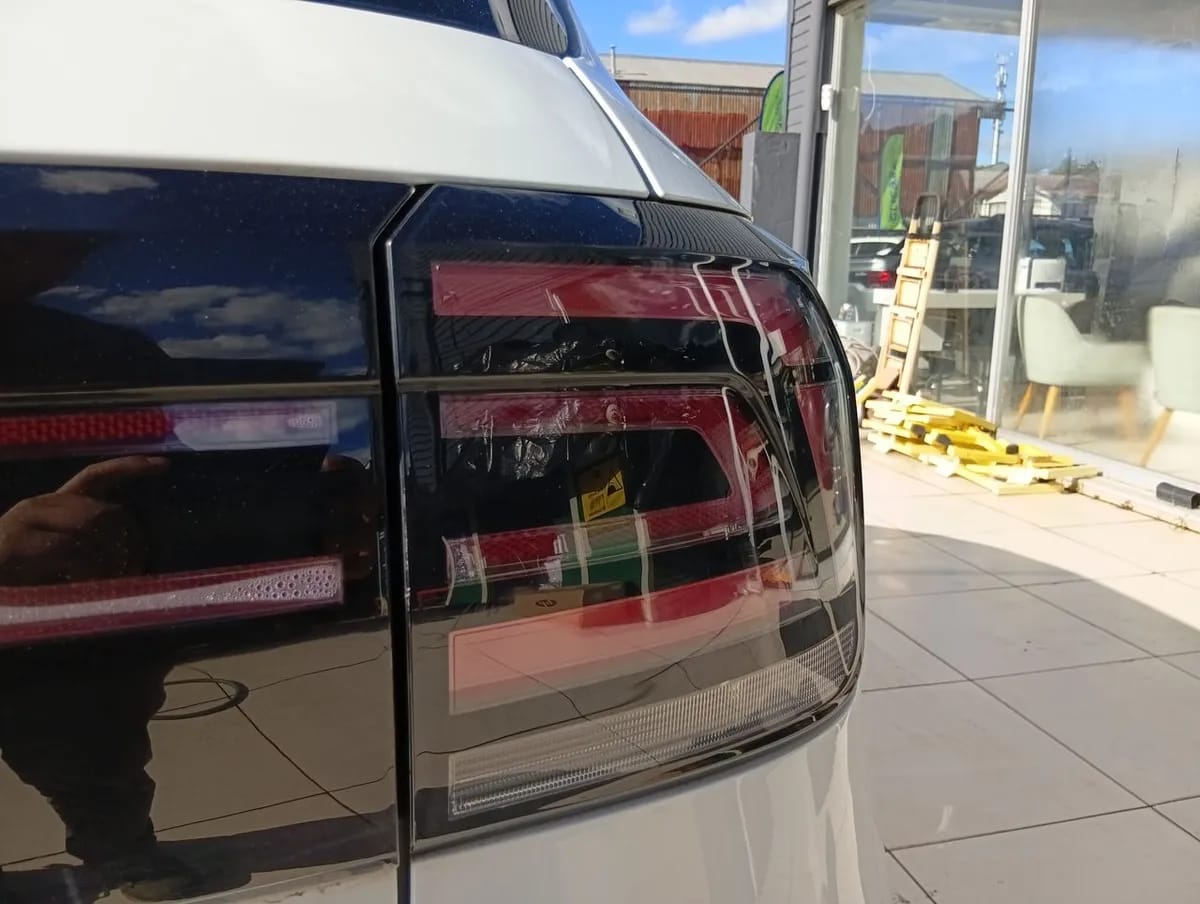 Volkswagen T-Cross 1.0 Tsi Comfortline 4x2 Mt5 5p año 2023