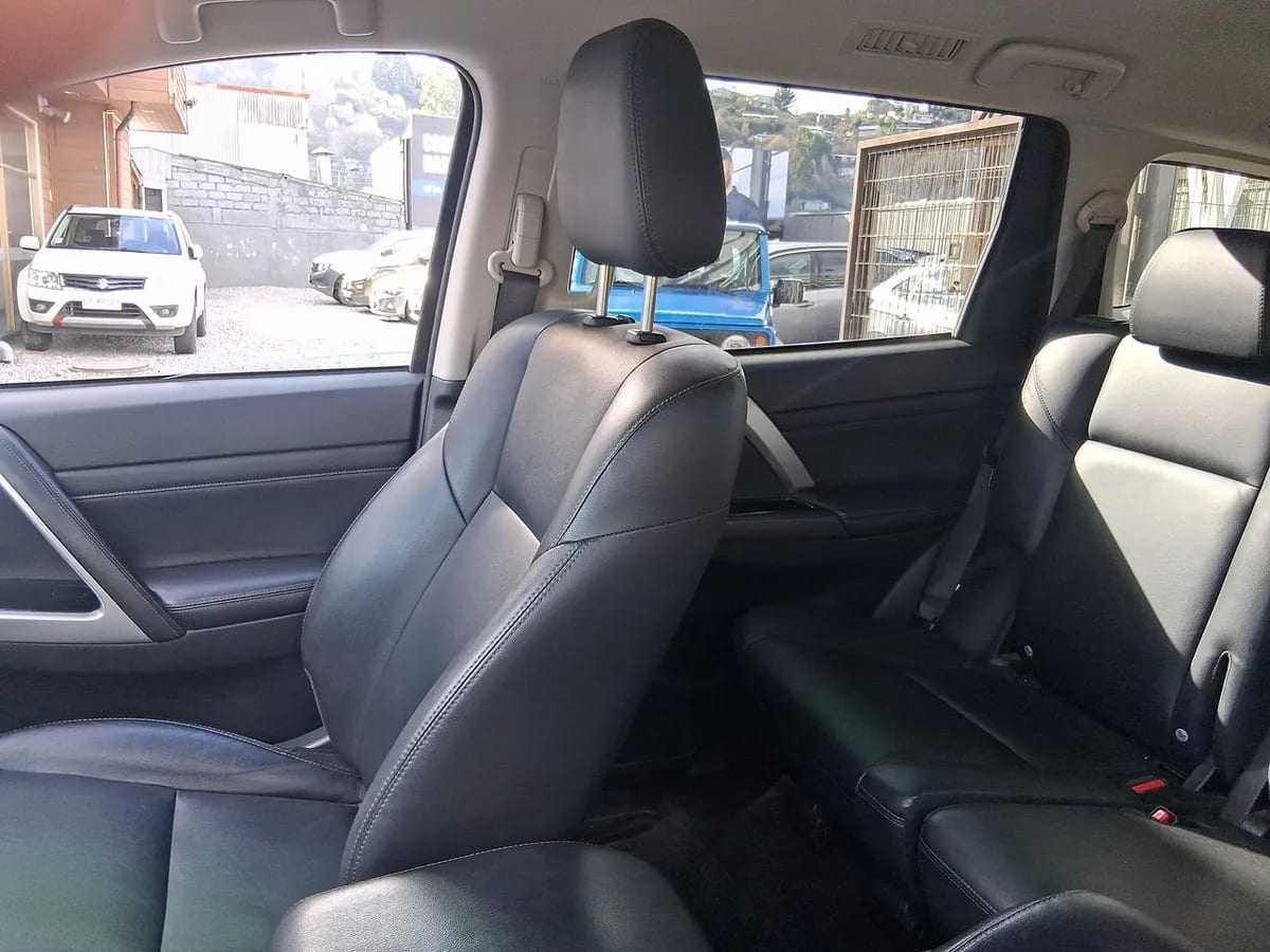 Mitsubishi Montero Sport 3.0 4x2 At 5p año 2024