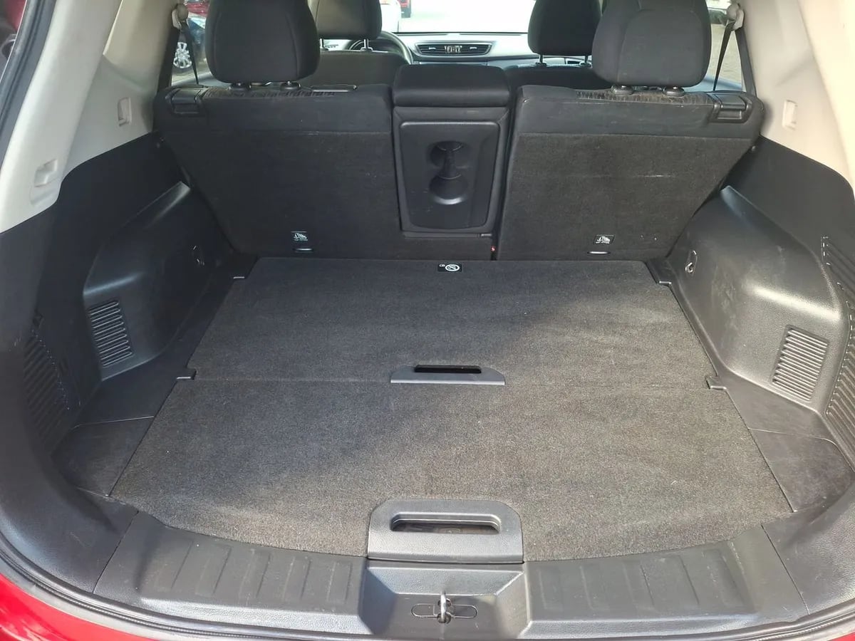 Nissan X-Trail 2.5 Sense Mc 4x2 2row Cvt At 5p año 2022