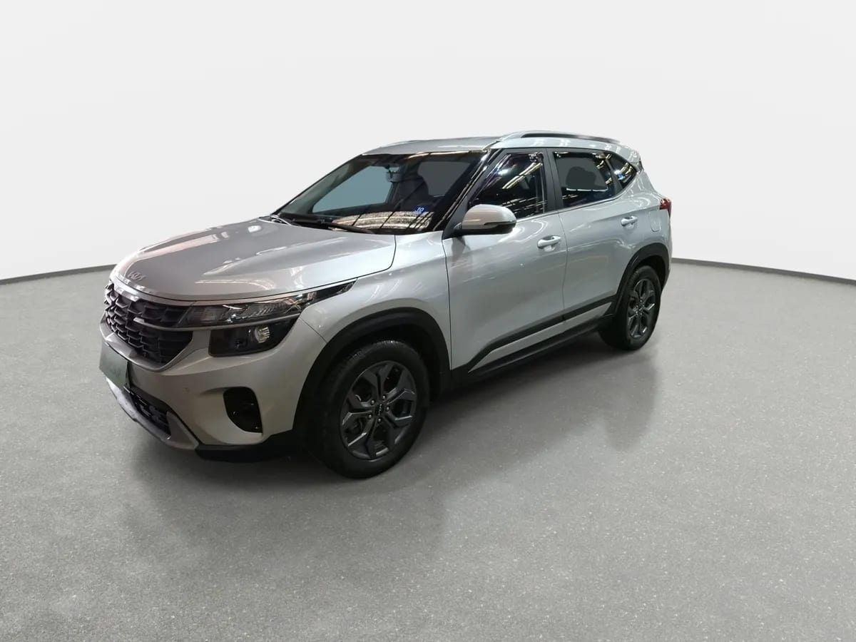 Kia Seltos 1.5 Ex 4x2 6mt 5p año 2024