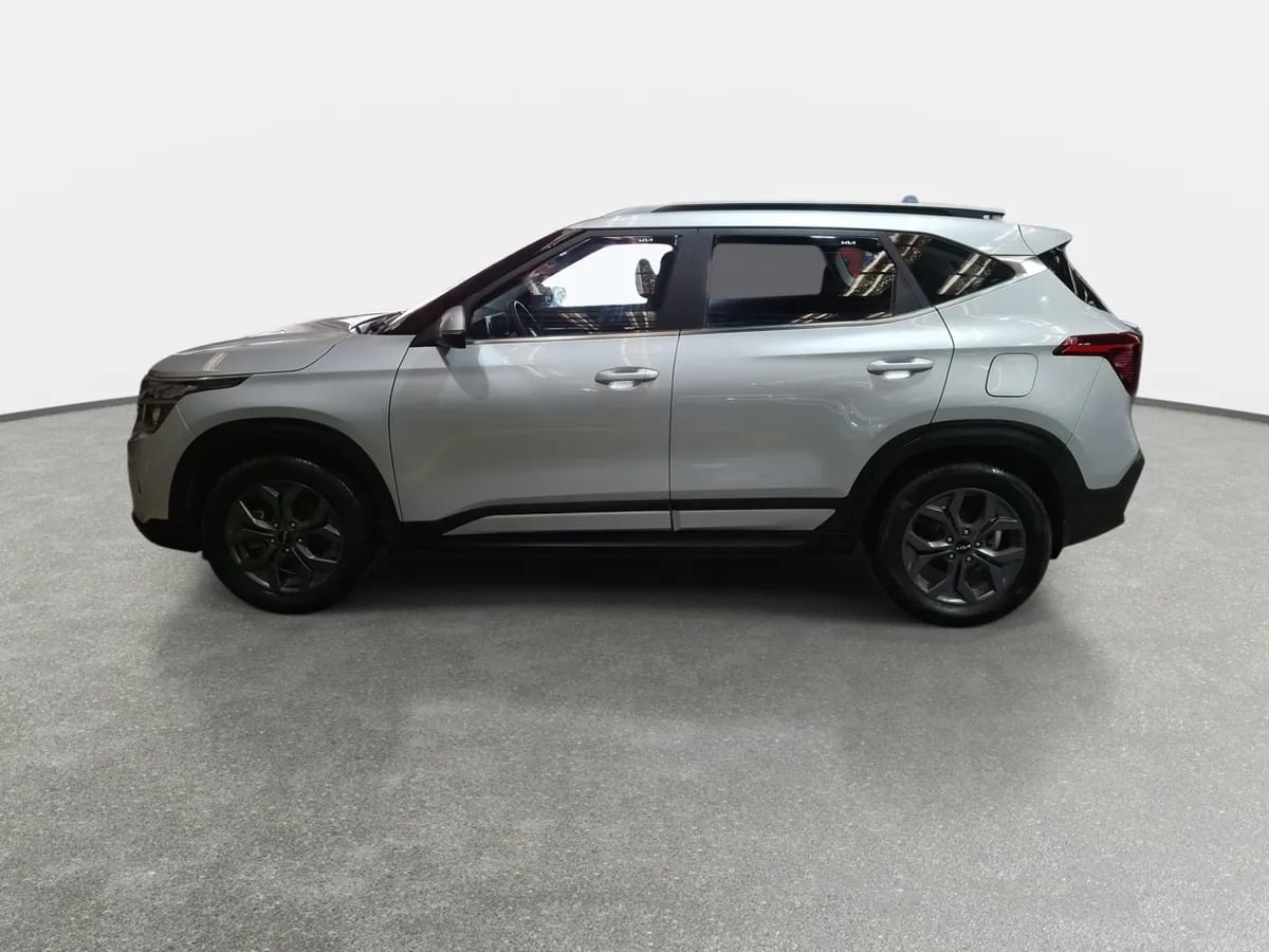 Kia Seltos 1.5 Ex 4x2 6mt 5p año 2024