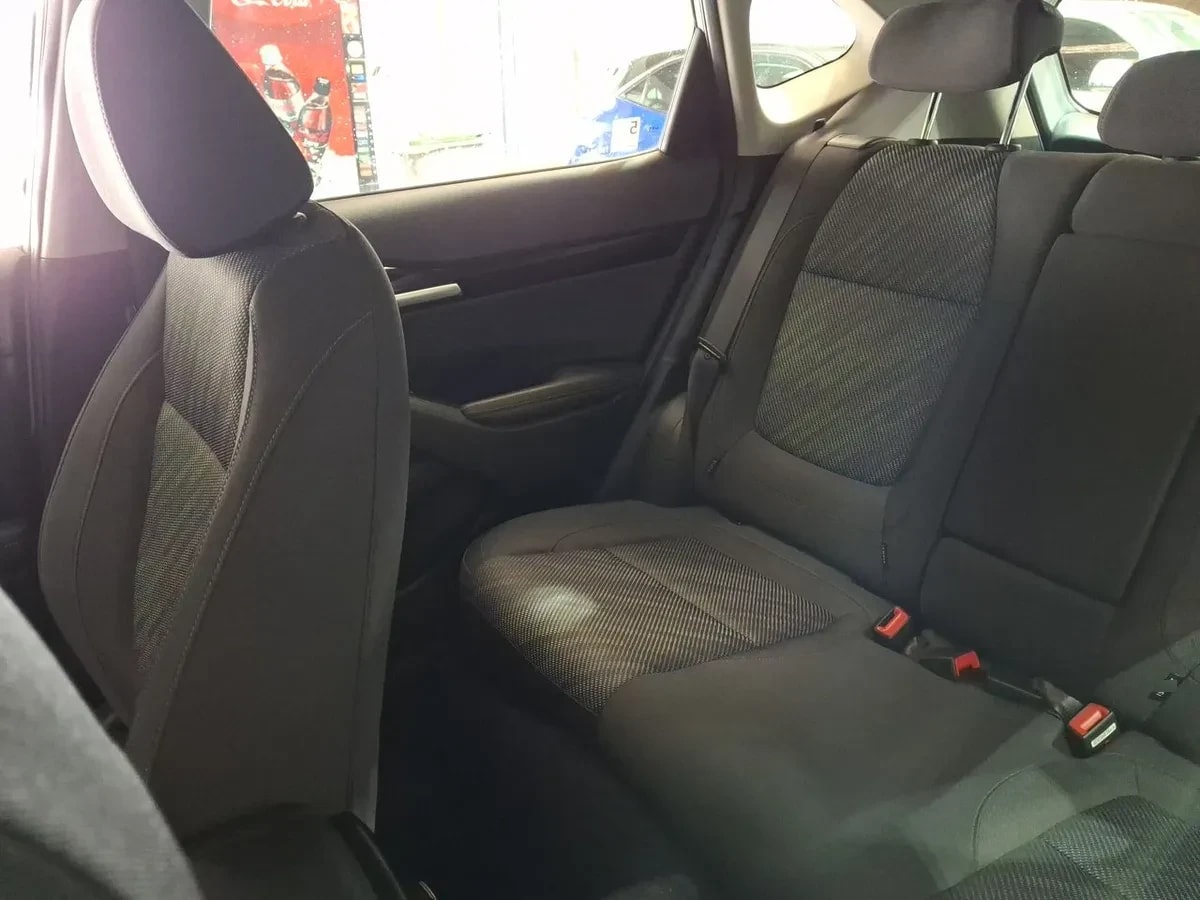 Kia Seltos 1.5 Ex 4x2 6mt 5p año 2024