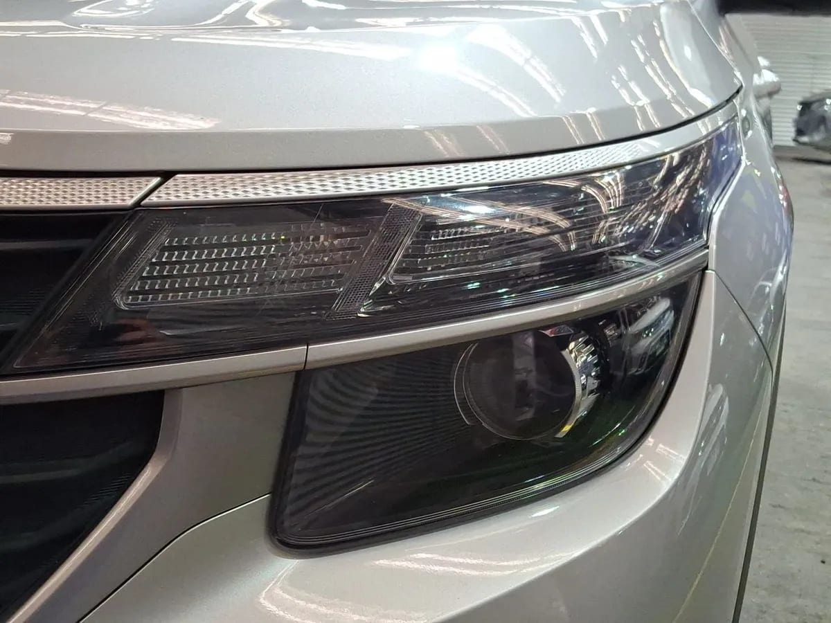 Kia Seltos 1.5 Ex 4x2 6mt 5p año 2024