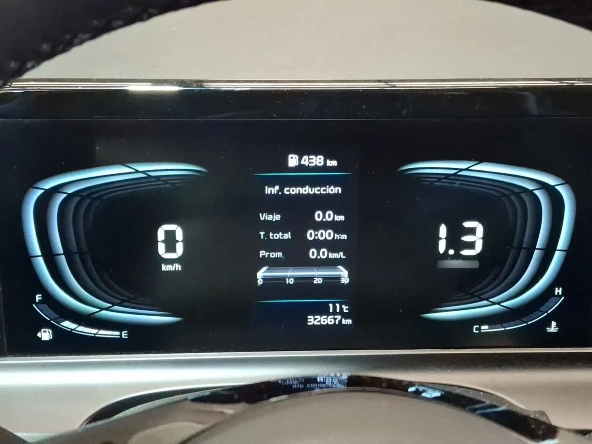 Kia Seltos 1.5 Ex 4x2 6mt 5p año 2024