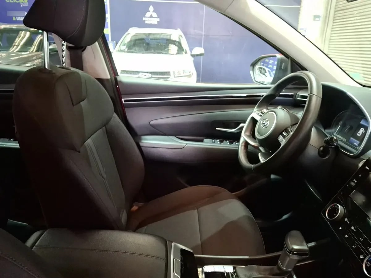 Hyundai Tucson 2.0 Nx4 Value 2wd At 5p año 2023