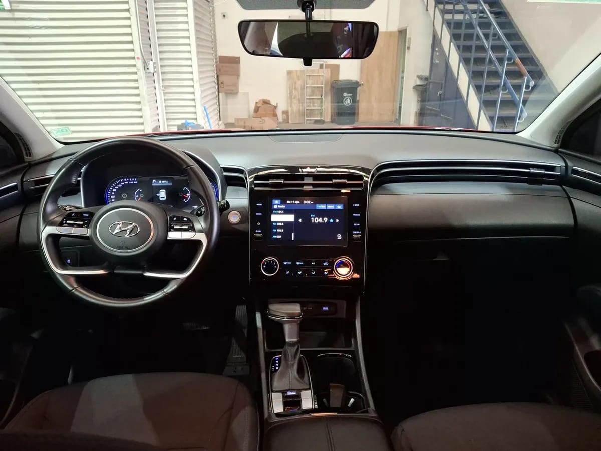 Hyundai Tucson 2.0 Nx4 Value 2wd At 5p año 2023