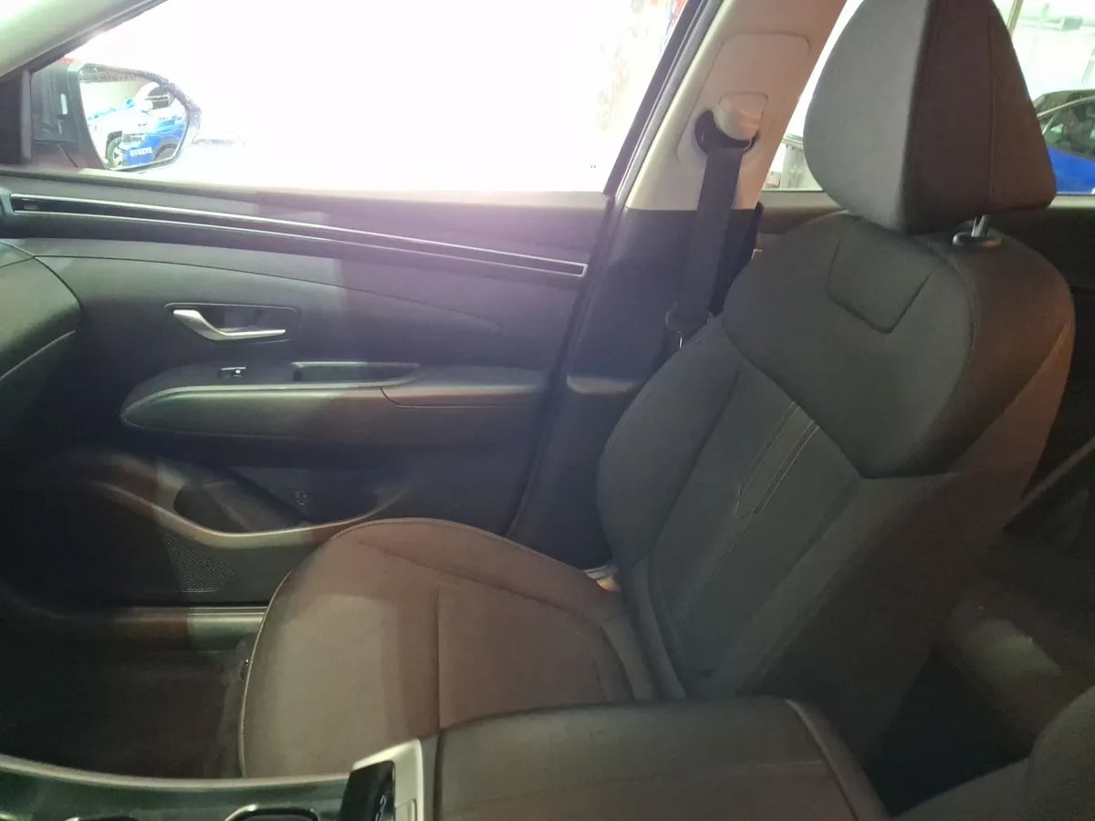 Hyundai Tucson 2.0 Nx4 Value 2wd At 5p año 2023