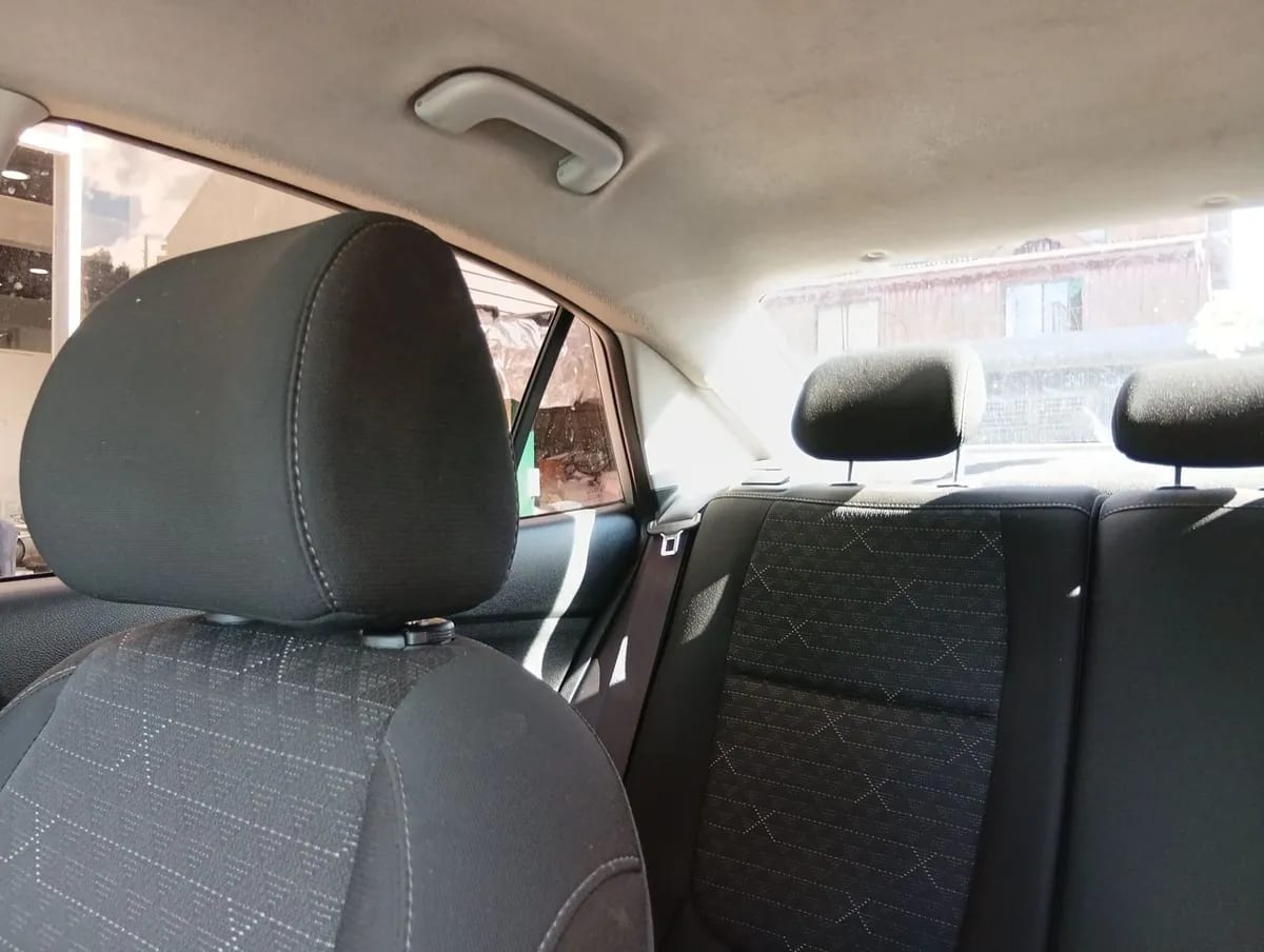 Kia Rio4 1.4 Lx 4x2 Ac Dab 6mt 4p año 2023