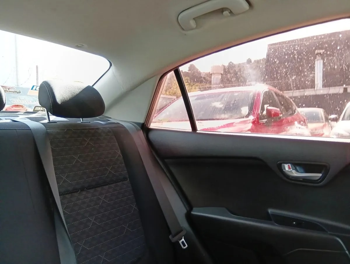 Kia Rio4 1.4 Lx 4x2 Ac Dab 6mt 4p año 2023