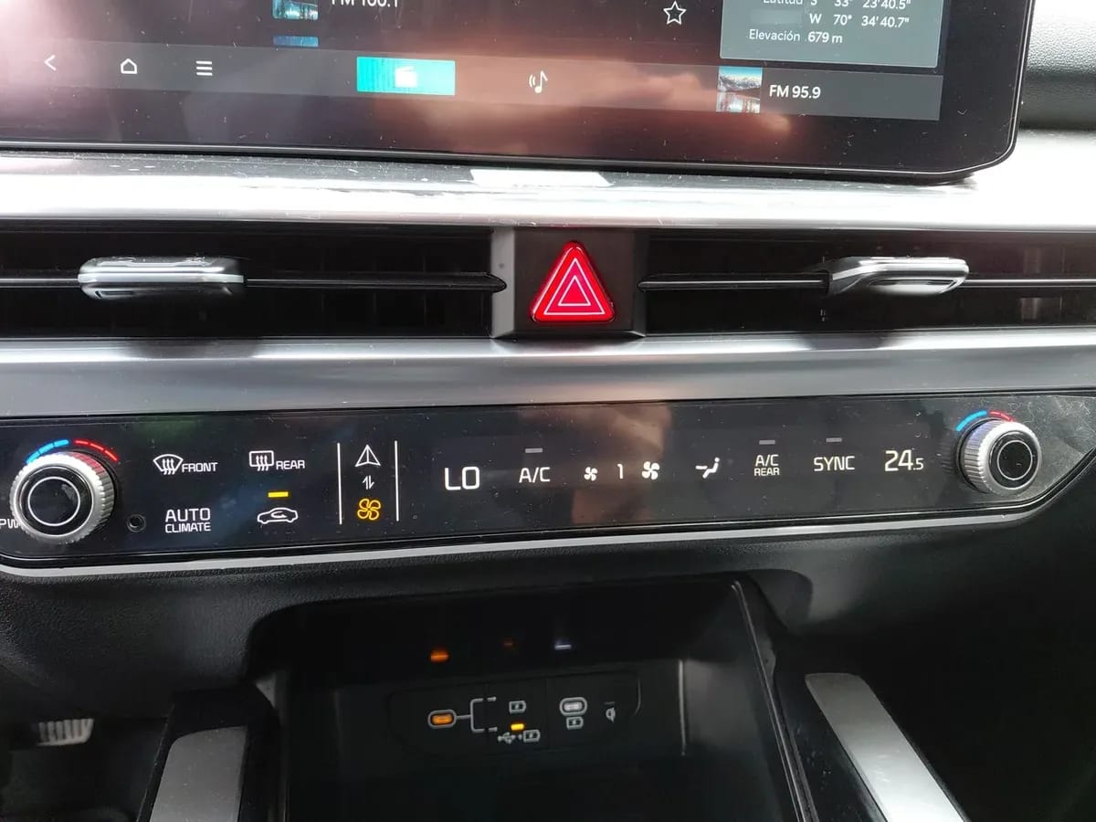 Kia Sorento 2.2 Ex Diesel 4wd Dct At8 5p año 2025