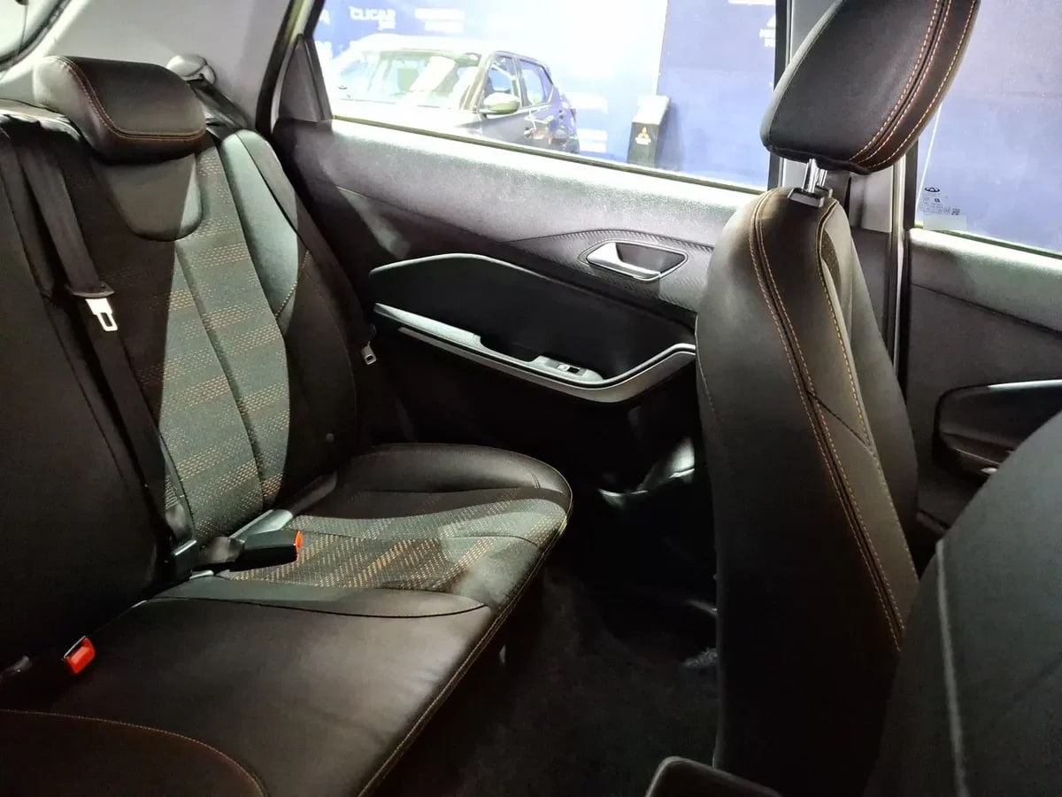 Chery Tiggo 2 1.5 Vvt Gls 4x2 Mt 5p año 2022
