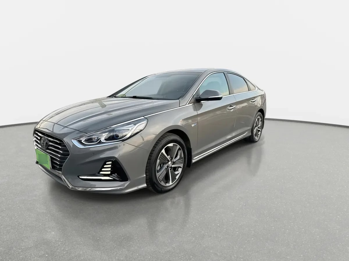 Hyundai Sonata 2.0 Hybrid Lf Hev Value 4x2 At 4p año 2021