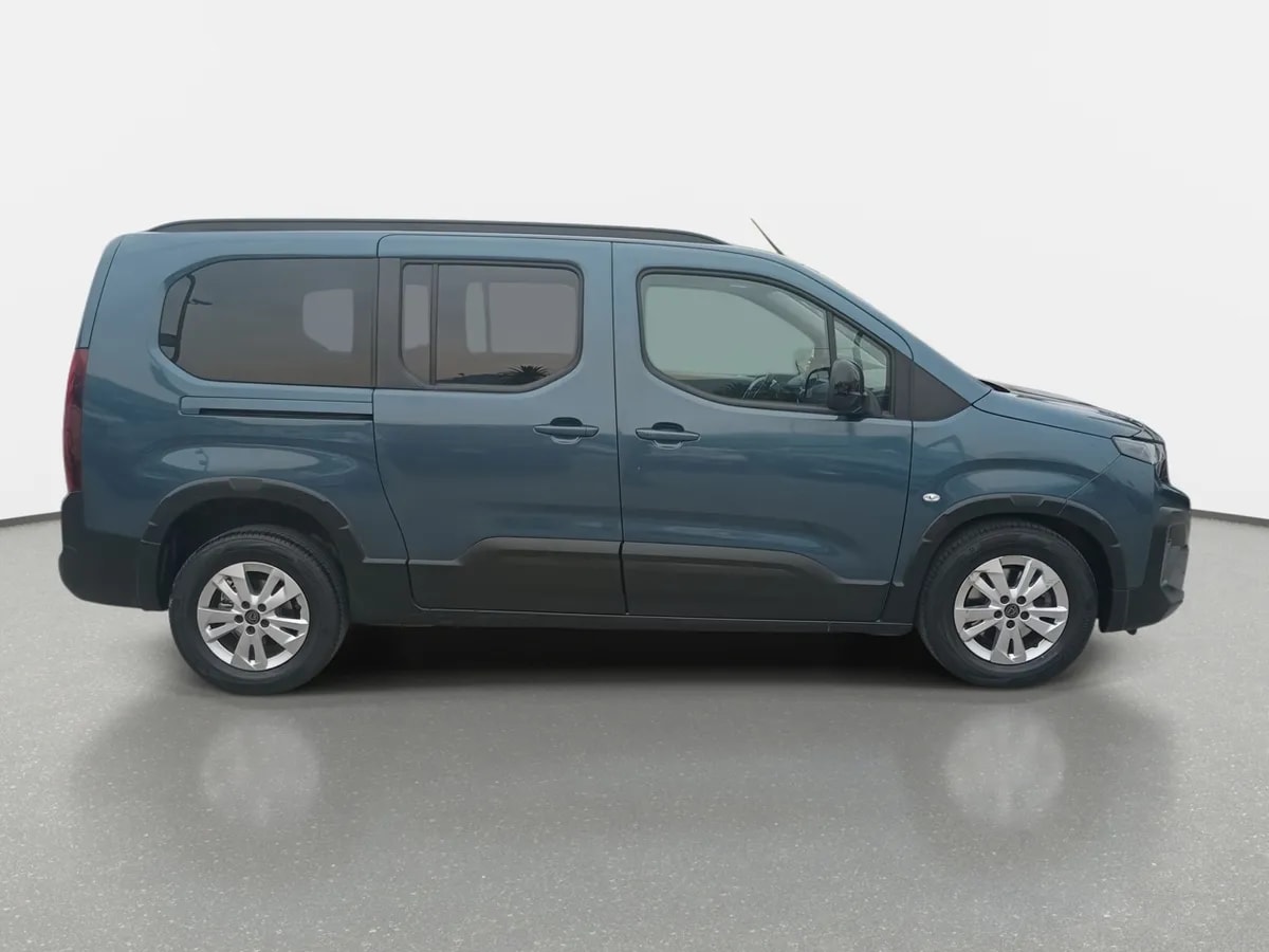Peugeot Rifter 1.5 Allure Bluehdi Diesel 130hp 4x2 Eat8 5p año 2025