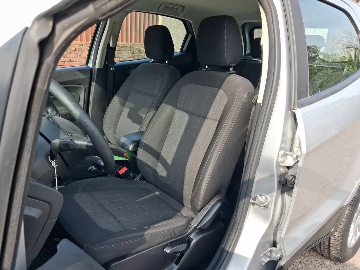 Ford Ecosport 1.5 Se Diesel 4x2 Mt 5p año 2020