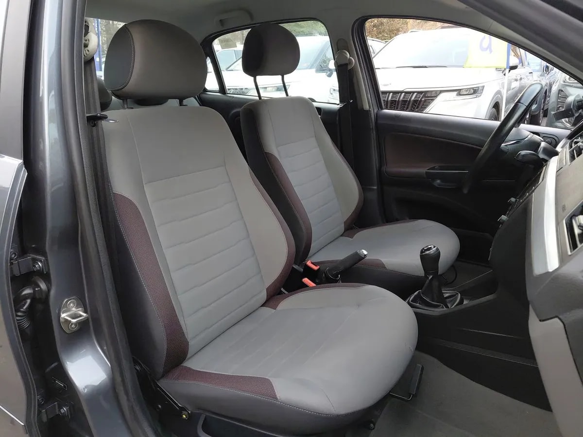 Volkswagen Voyage Nuevo 1.6 Highline Mt 4p año 2021