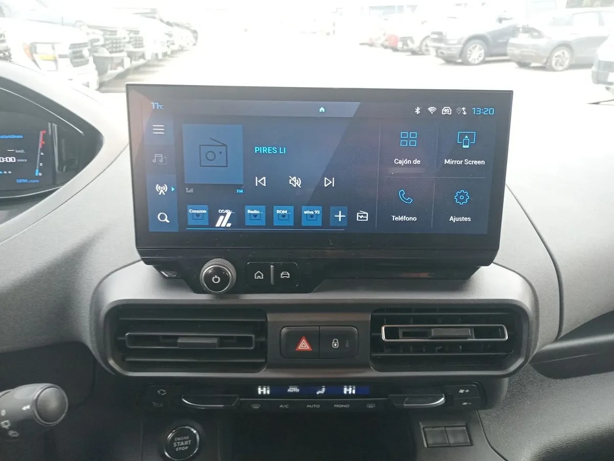 Peugeot Rifter 1.5 Allure Bluehdi Diesel 130hp 4x2 Eat8 5p año 2025