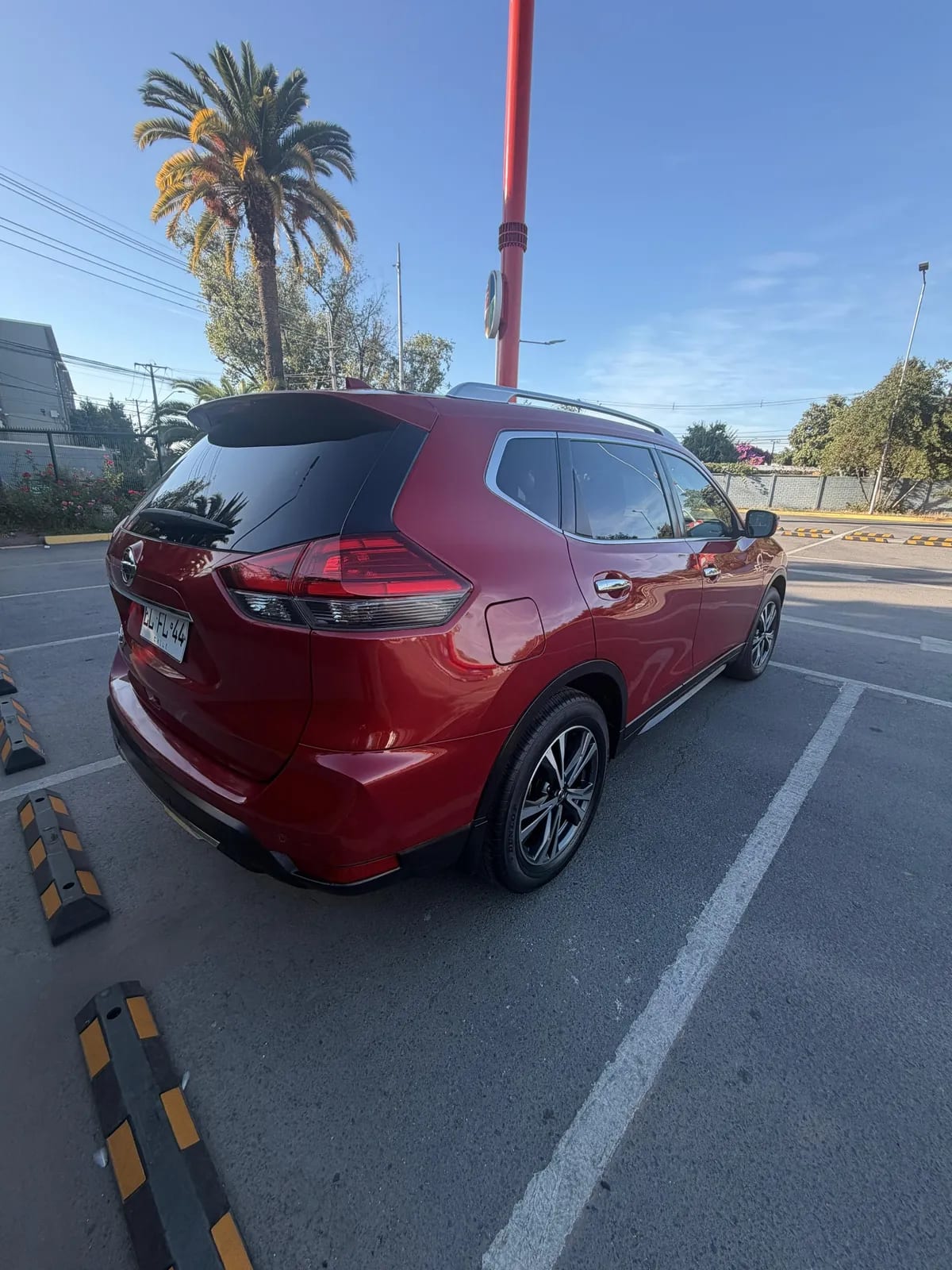NISSAN X-TRAIL 2.5 Sense Cvt 2f At 4x4 año 2019