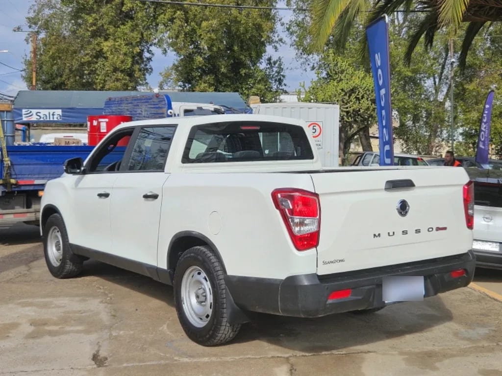 Ssangyong Grand Musso Gran Musso 2.2 4x2 Mt Full -Ql610 año 2023
