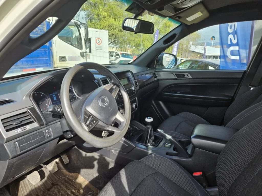 Ssangyong Grand Musso Gran Musso 2.2 4x2 Mt Full -Ql610 año 2023