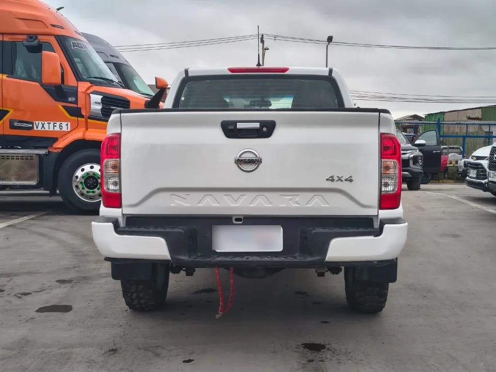 Nissan Navara Dc 4x4 2.3tdi Xe año 2023