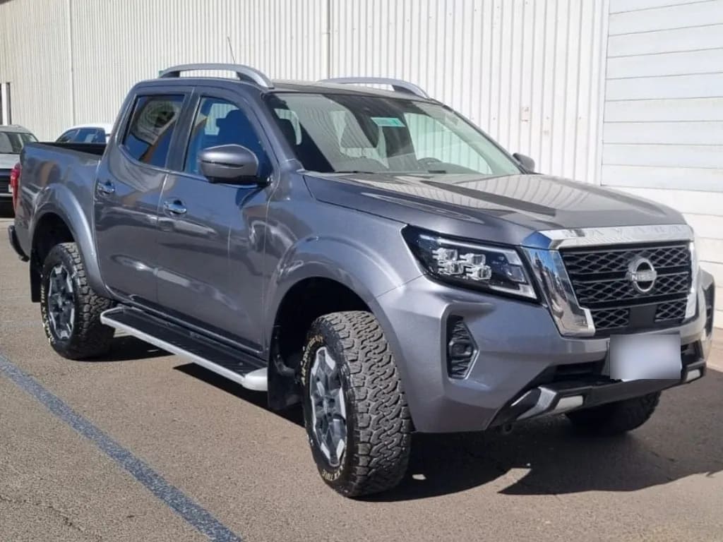 Nissan Navara Dc 4x4 2.3tdi Le año 2023